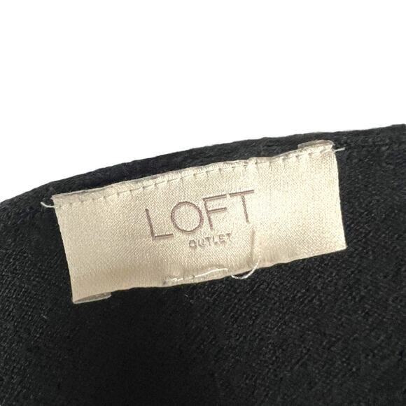 LOFT Outlet Sweater Solid Black Long Sleeve‎ V-Neck Pullover Women's Casual - Picture 3 of 10